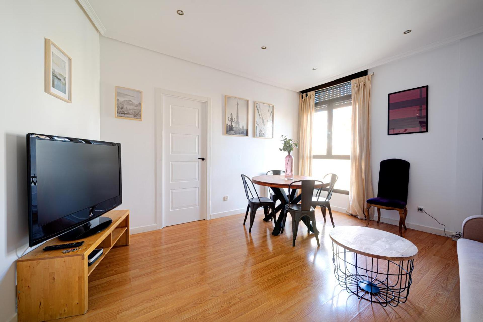 Apartament Glorieta Puerta de Toledo Madrid Exterior foto